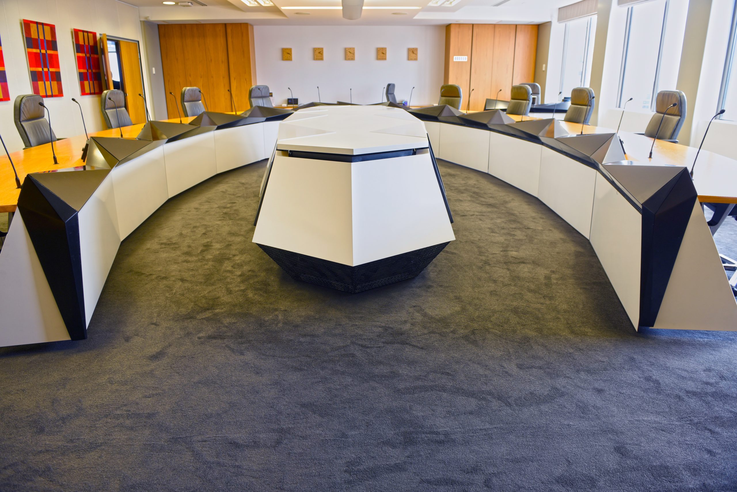 Executive Conference Room Comm. Table_DSC0367